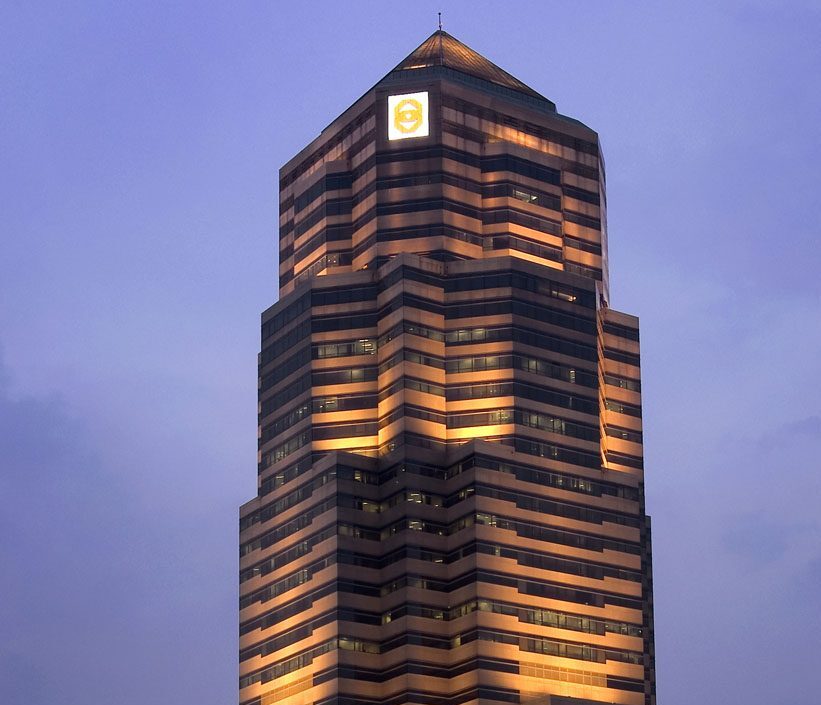 Menara public bank